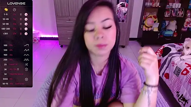 Isaabellaa 24 online show from 10/22/25, 07:57