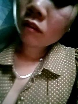 Snapshot of Samyy_xx chatting on 03/10/26, 11:43 Samyy xx online show from 03/10/26, 11:43