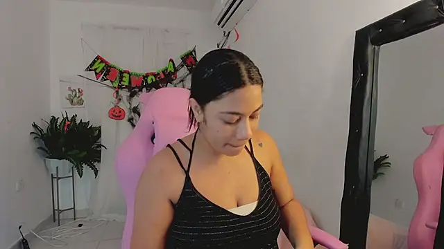 vanelope smith online show from 10/30/25, 10:43