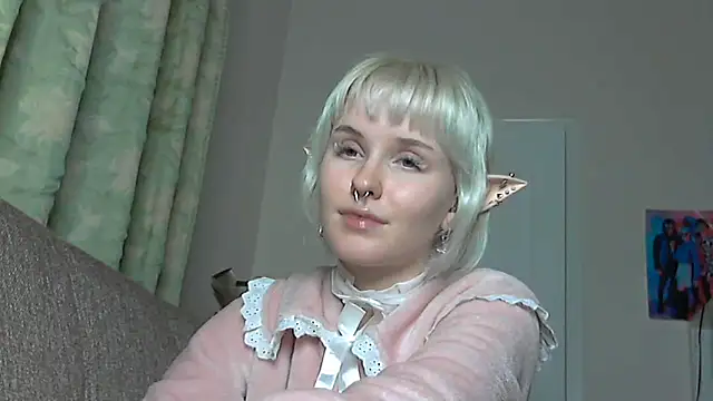 Paradoxy  online show from 12/14/25, 07:51