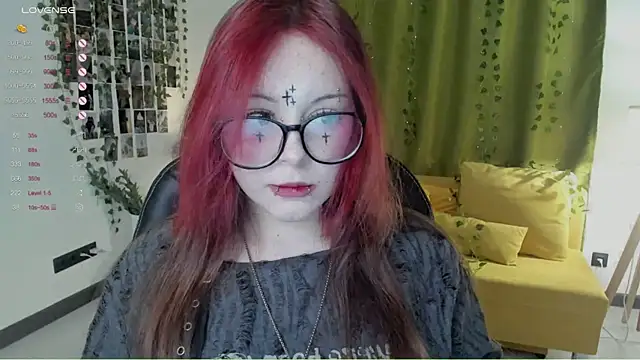 Snapshot of Monaco_Sun chatting on 11/26/25, 07:48 Monaco Sun online show from 11/26/25, 07:48