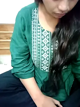 Minakshi 677 online show from 10/09/25, 03:26