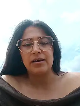 Snapshot of Maria_delos_angeles chatting on 10/22/25, 06:18 Maria delos angeles online show from 10/22/25, 06:18