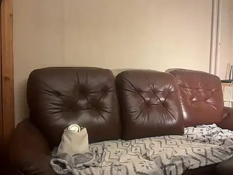 Serendiqpitty online show from 10/05/25, 09:34