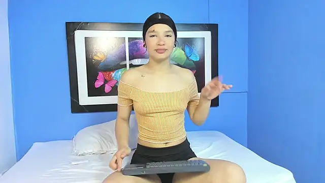 loversvalery online show from 10/15/25, 12:27