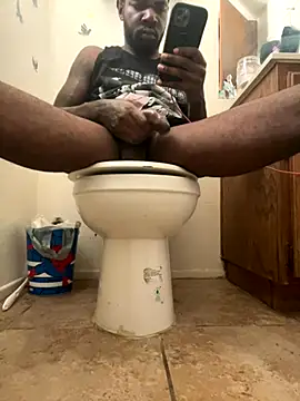 Snapshot of blaccp4k chatting on 11/10/25, 07:24 blaccp4k online show from 11/10/25, 07:24