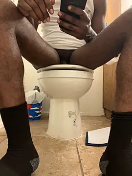 Snapshot of blaccp4k chatting on 11/25/25, 05:07 blaccp4k online show from 11/25/25, 05:07