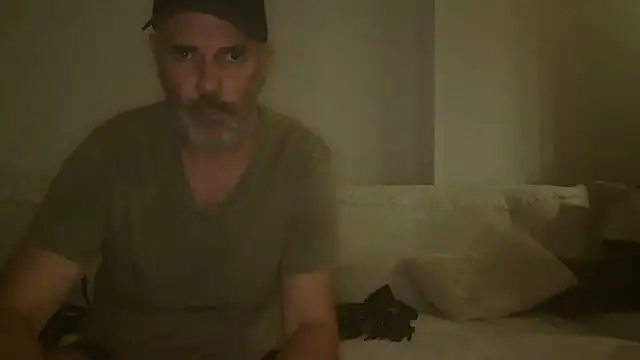 Young Arab and Gay Daddy online show from 10/13/25, 05:13