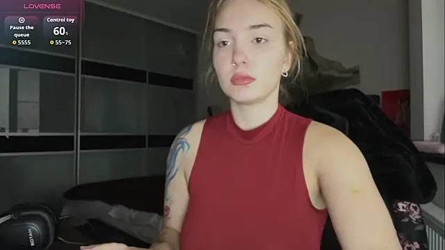 EvaCarter1 online show from 10/16/25, 07:53