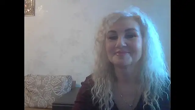 Snapshot of LadySexyBlond chatting on 06/04/26, 03:51 LadySexyBlond online show from 06/04/26, 03:51