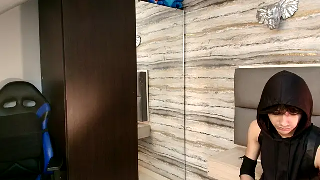 Lovers 21 online show from 12/02/25, 11:56