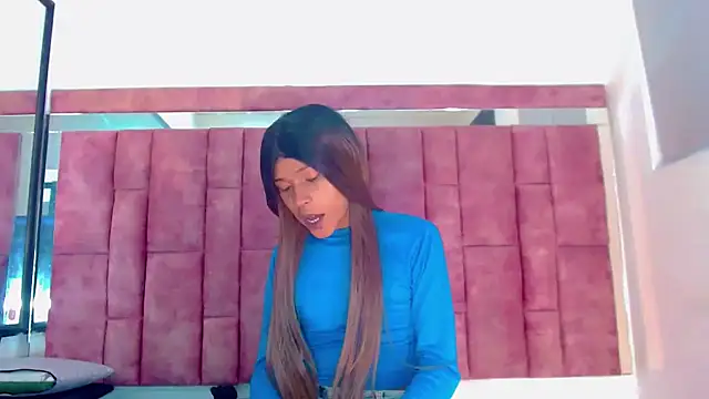 katherine x1 online show from 11/10/25, 05:06