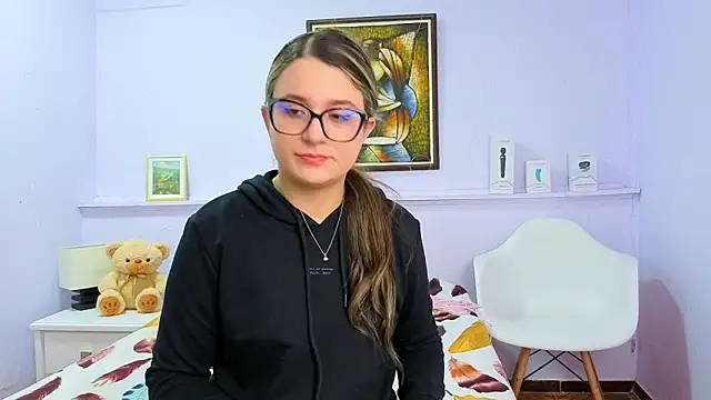 katiaa lovv online show from 10/17/25, 11:57