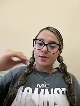 katiaa lovv online show from 01/12/26, 04:56