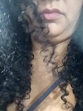 MEYBELLATINA online show from 02/16/26, 09:11