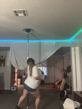 BuzzBunni69 online show from 10/11/25, 11:47