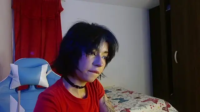 kiyusweetcrazy online show from 10/30/25, 01:07