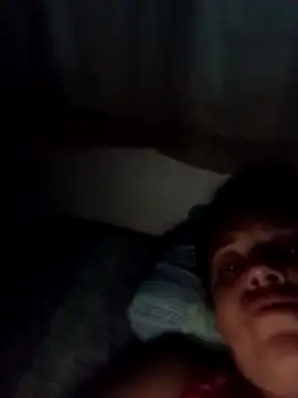 Crisribeiro online show from 10/29/25, 01:41