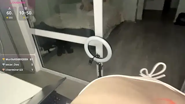 Snapshot of FawnDubler chatting on 12/13/25, 07:53 FawnDubler online show from 12/13/25, 07:53