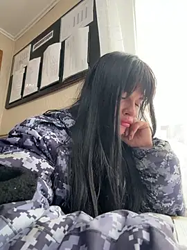 Snapshot of Alina_XXXX_ chatting on 04/14/26, 07:36 Alina XXXX online show from 04/14/26, 07:36