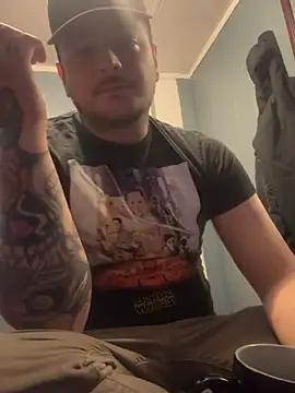 latenightguy online show from 05/10/26, 02:50