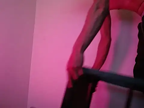 Snapshot of Andy_magic chatting on 09/29/25, 06:51 Andy magic online show from 09/29/25, 06:51