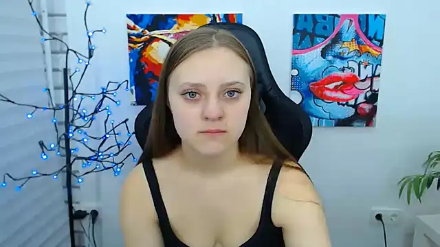 ArinaBelle online show from 12/01/25, 12:04