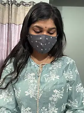 Snapshot of Lisa_afreen chatting on 04/02/26, 07:06 Lisa afreen online show from 04/02/26, 07:06