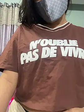 Snapshot of Lisa_afreen chatting on 04/14/26, 05:13 Lisa afreen online show from 04/14/26, 05:13