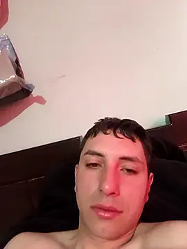 Snapshot of MacroP24 chatting on 02/03/26, 01:38 MacroP24 online show from 02/03/26, 01:38