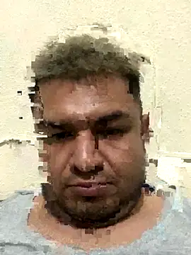 Snapshot of Sk3m_veryhot chatting on 11/13/25, 08:13 Sk3m veryhot online show from 11/13/25, 08:13