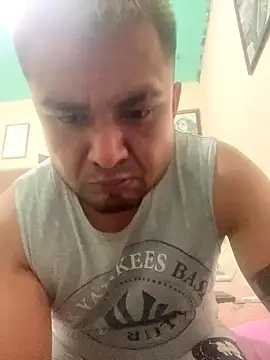 Snapshot of Sk3m_veryhot chatting on 12/04/25, 07:28 Sk3m veryhot online show from 12/04/25, 07:28