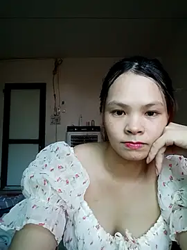 meoow01 online show from 10/14/25, 08:04