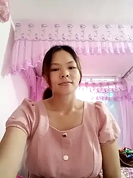 meoow01 online show from 10/16/25, 11:50