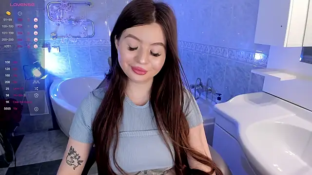 Snapshot of IamAdel chatting on 10/15/25, 06:46 IamAdel online show from 10/15/25, 06:46