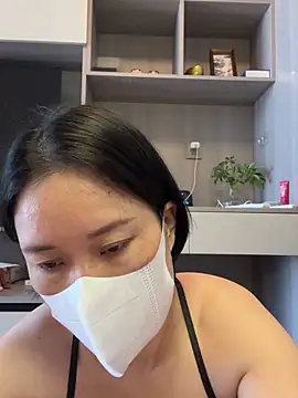 Snapshot of POS001 chatting on 03/11/26, 05:46 POS001 online show from 03/11/26, 05:46