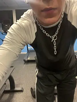 Snapshot of sad_fucking_boy chatting on 10/22/25, 05:41 sad fucking boy online show from 10/22/25, 05:41