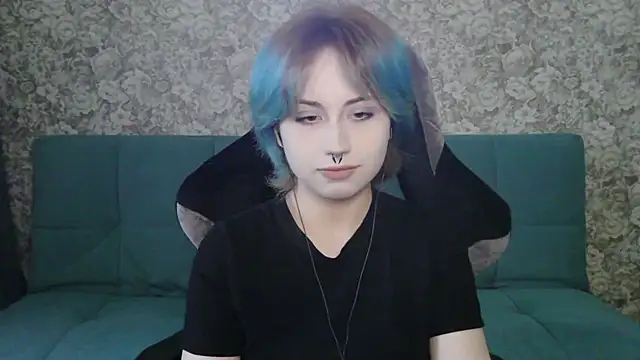 LeisaHopperstad online show from 04/14/26, 02:12