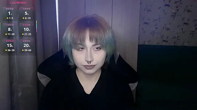 Snapshot of LeisaHopperstad chatting on 05/04/26, 12:12 LeisaHopperstad online show from 05/04/26, 12:12