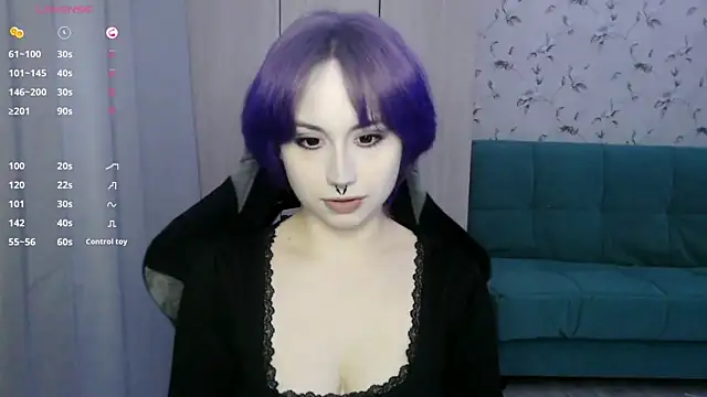 Snapshot of LeisaHopperstad chatting on 05/24/26, 01:49 LeisaHopperstad online show from 05/24/26, 01:49