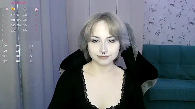 Snapshot of LeisaHopperstad chatting on 06/03/26, 02:33 LeisaHopperstad online show from 06/03/26, 02:33