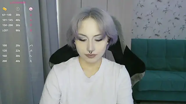 Snapshot of LeisaHopperstad chatting on 06/19/26, 03:49 LeisaHopperstad online show from 06/19/26, 03:49