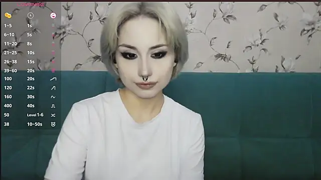 Snapshot of LeisaHopperstad chatting on 07/03/26, 09:37 LeisaHopperstad online show from 07/03/26, 09:37