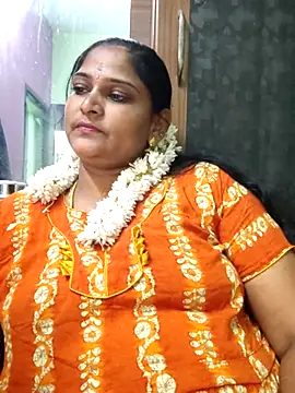 navyasree143 online show from 09/29/25, 03:06