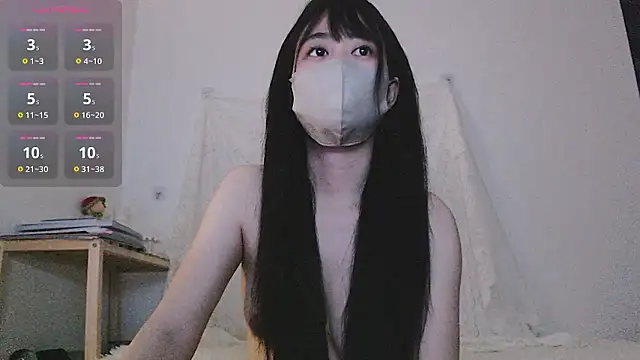 Snapshot of Moj005jp_xo98 chatting on 04/20/26, 06:42 Moj005jp xo98 online show from 04/20/26, 06:42