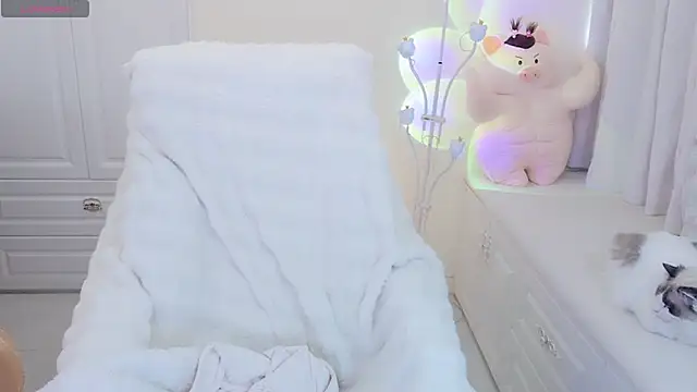 Coco-Di online show from 12/16/25, 02:49