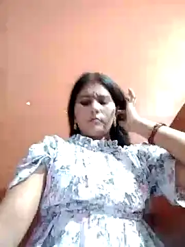 Snapshot of Sapna__wq1 chatting on 10/04/25, 05:00 Sapna wq1 online show from 10/04/25, 05:00
