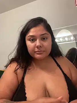 pmonie online show from 10/13/25, 04:07