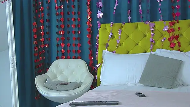 Snapshot of RubyHills chatting on 02/11/26, 04:50 RubyHills online show from 02/11/26, 04:50