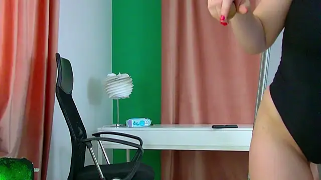 Snapshot of RubyHills chatting on 03/27/26, 05:13 RubyHills online show from 03/27/26, 05:13